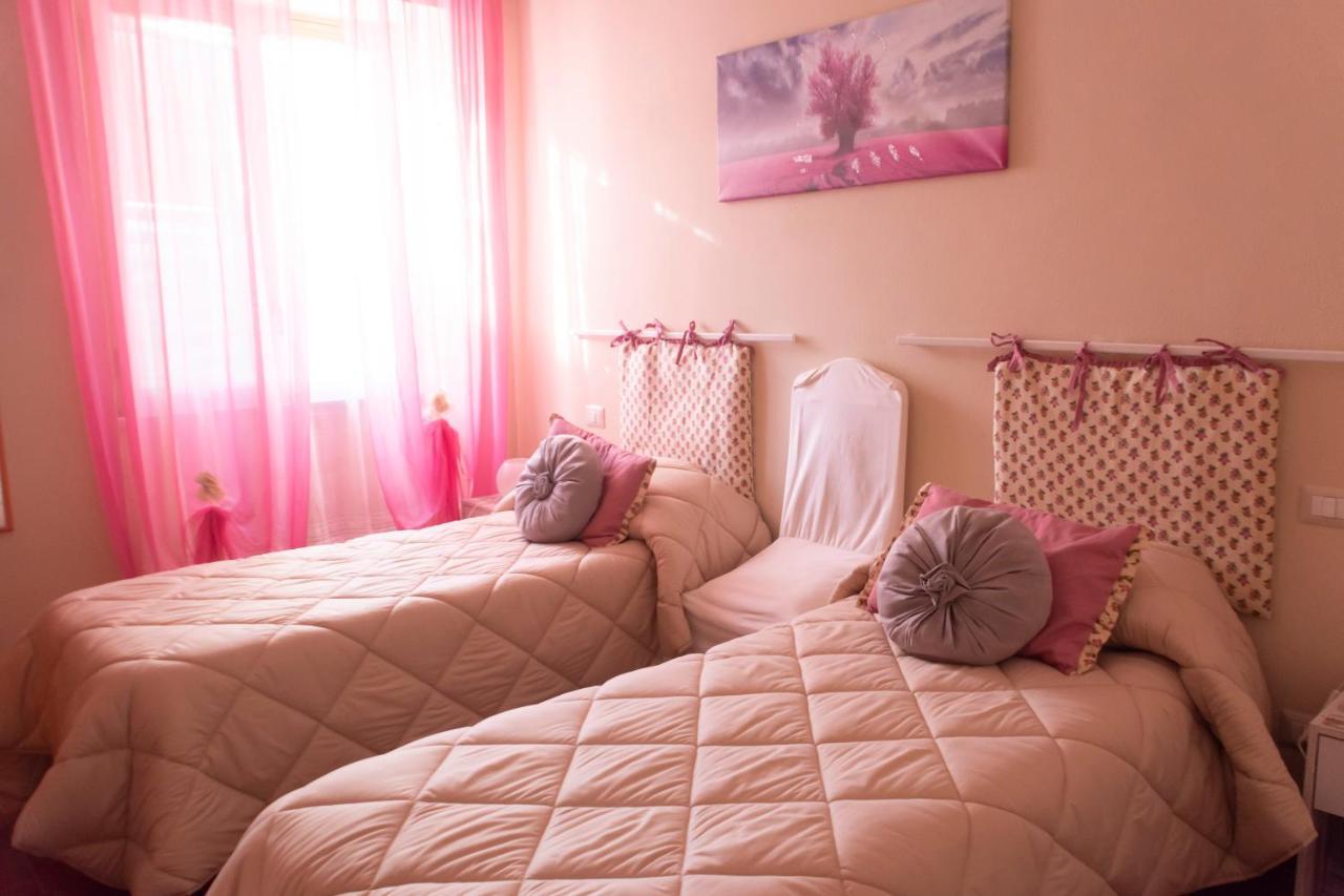 Blue Wave Bed&Breakfast サレルノ エクステリア 写真